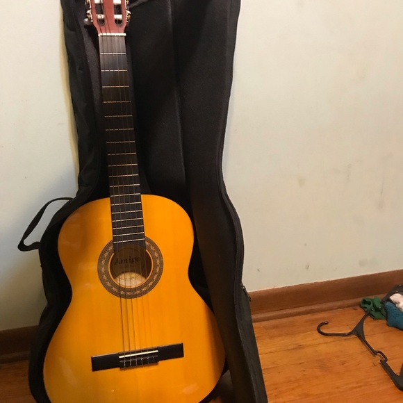 Other - Amigo AM30 Nylon String Acoustic Guitar